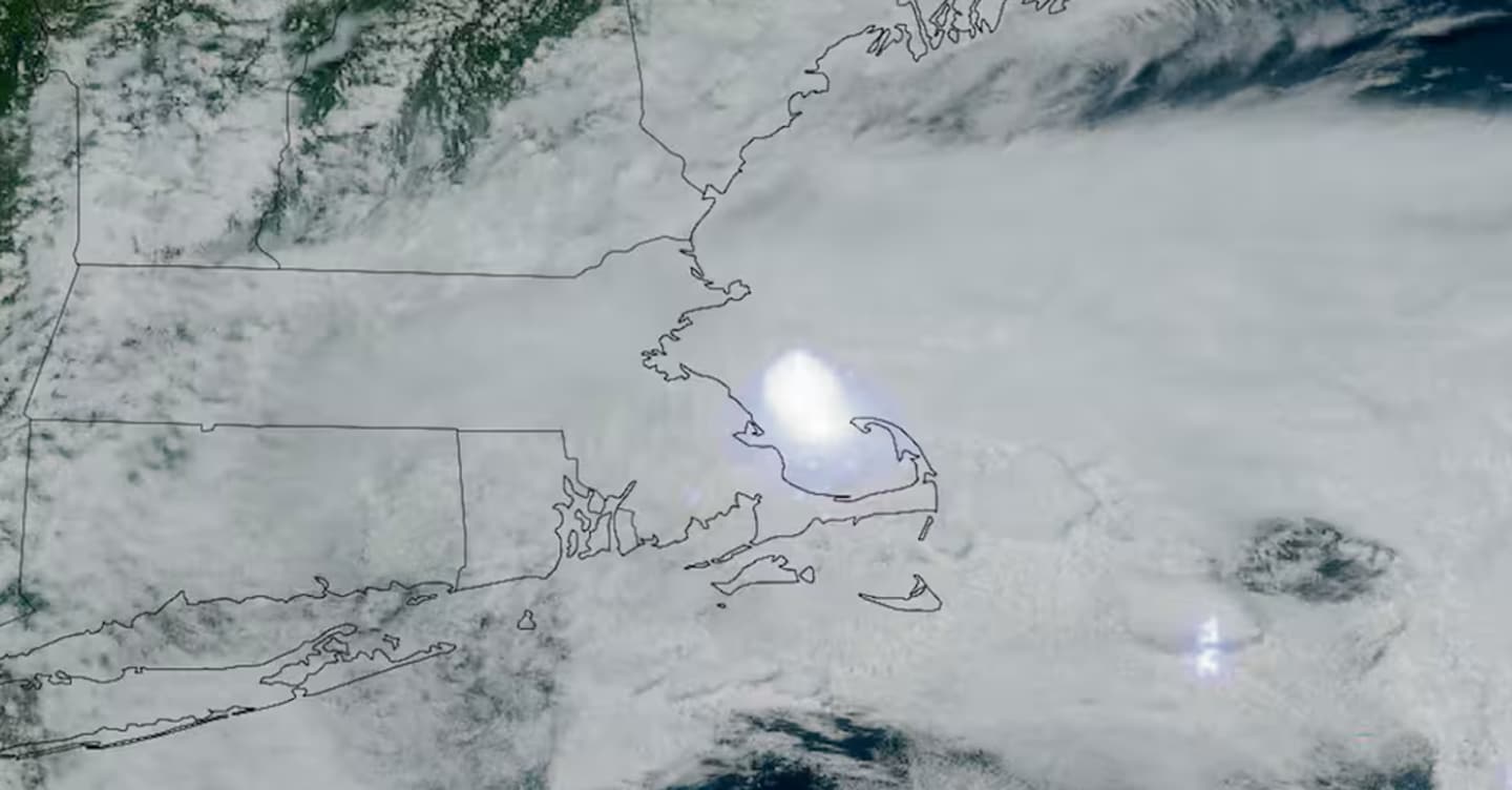Meteora esplode sopra gli Usa, boati e case scosse tra Massachusetts e New Hampshire