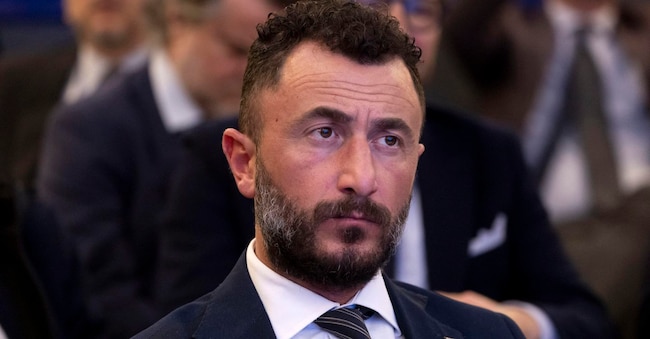 Emanuele Pozzolo durante la conferenza stampa di presentazione del primo pacchetto emendamenti sulla sicurezza, Roma, 4 marzo 2026. ANSA/MASSIMO PERCOSSI ANSA