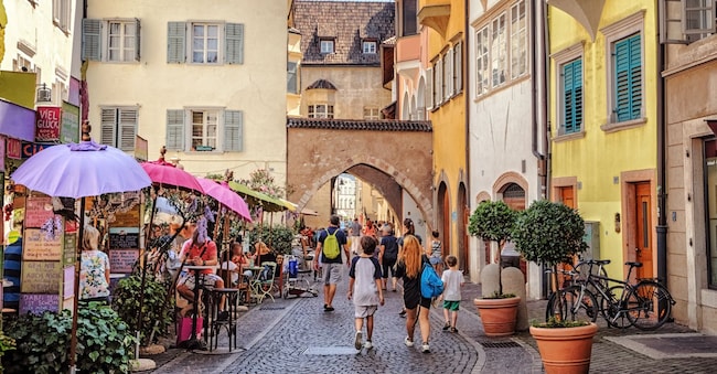  (Adobe Stock)