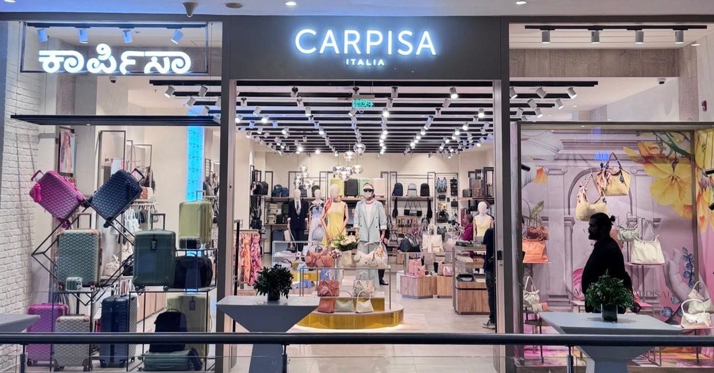 Carpisa sbarca in India: inaugurato il primo di cento negozi