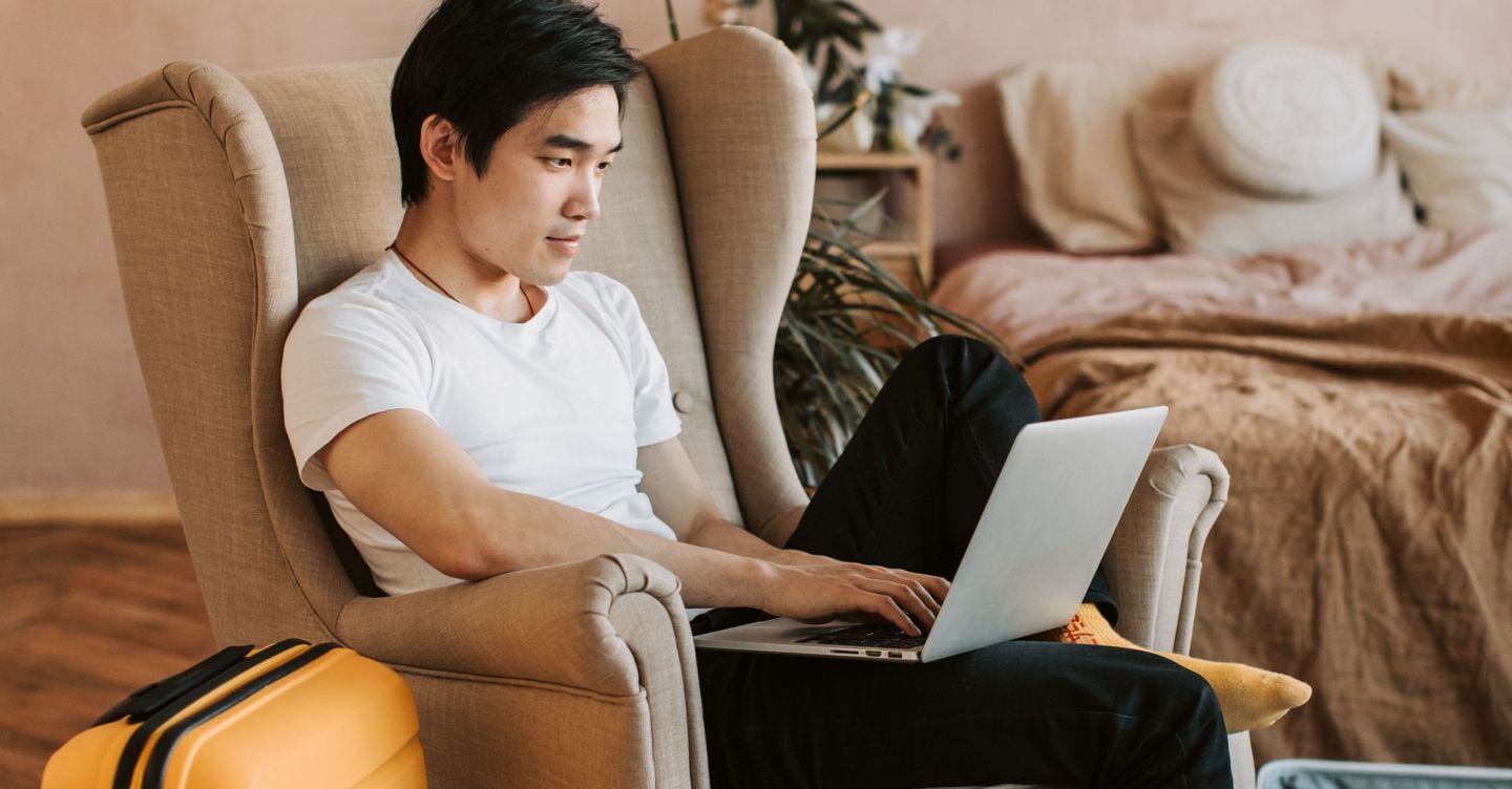 Vacanze e prenotazioni online, sette mosse per evitare truffe