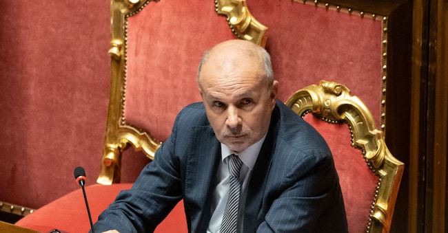 Il Ministro della salute Orazio Schillaci occasione delle interrogazioni a risposta immediata durante lo svolgimento del question time in Senato a Roma, Giovedì 04Giugno2026 (foto Mauro Scrobogna / LaPresse) MInister of Health Orazio Schillaci on the occasion of the immediate response questions during question time in the Senate in Rome, Thursday, June 04 2026 (Photo by Mauro Scrobogna / LaPresse) LAPRESSE
