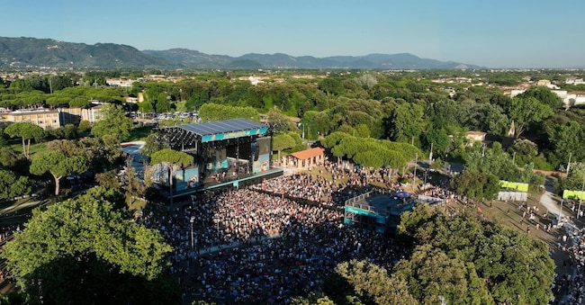 Il parco Bussola Domani di Lido di Camaiore durante il festival «La Prima Estate», organizzato da D’Alessandro & Galli