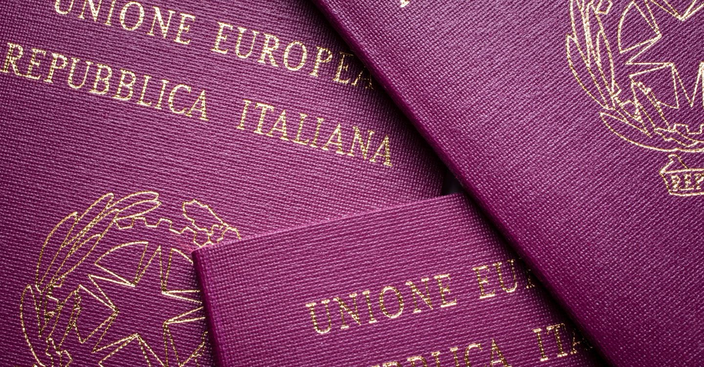 Mezzo milione di passaporti rilasciati e 4mila interventi di assistenza, a Roma gli “stati generali” dei Consoli d’Italia
