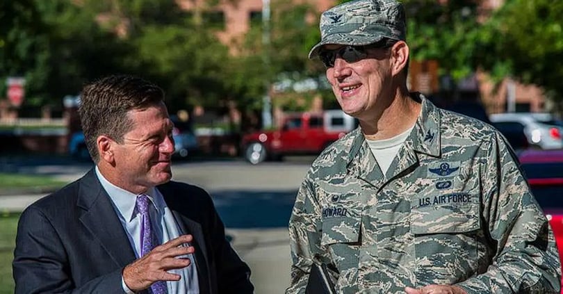 Trump nomina direttore dell’Intelligence Nazionale ex capo della Sec Jay Clayton