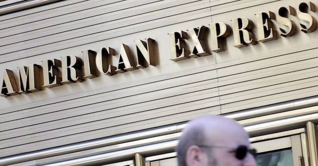  Una foto d'archivio del 31 ottobre 2008 mostra l'insegna degli uffici di American Express a New York, New York, USA.   EPA/JUSTIN LANE EPA