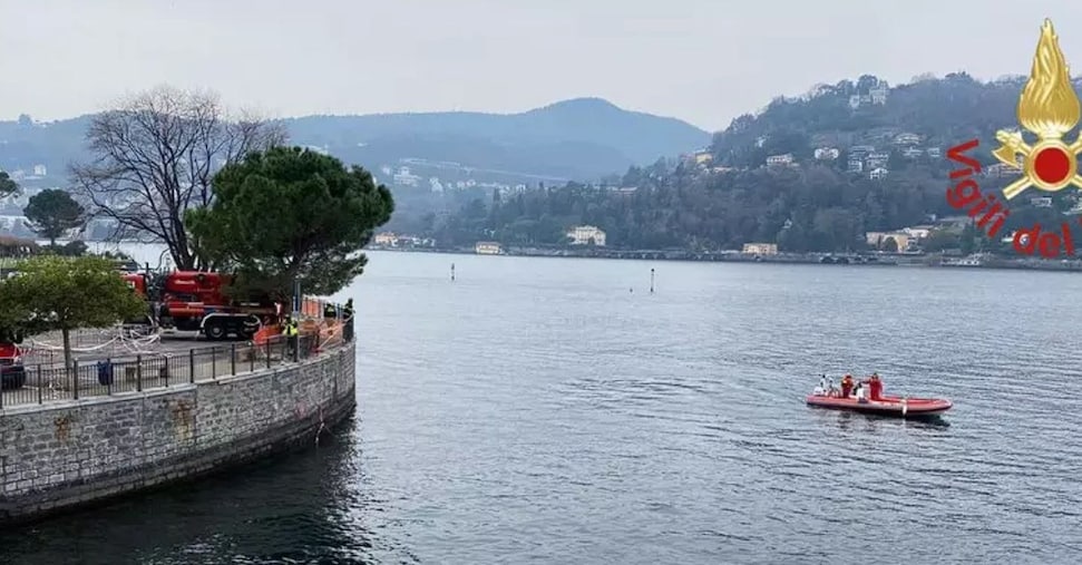 Auto cade nel lago di Como: grave una donna, uomo disperso