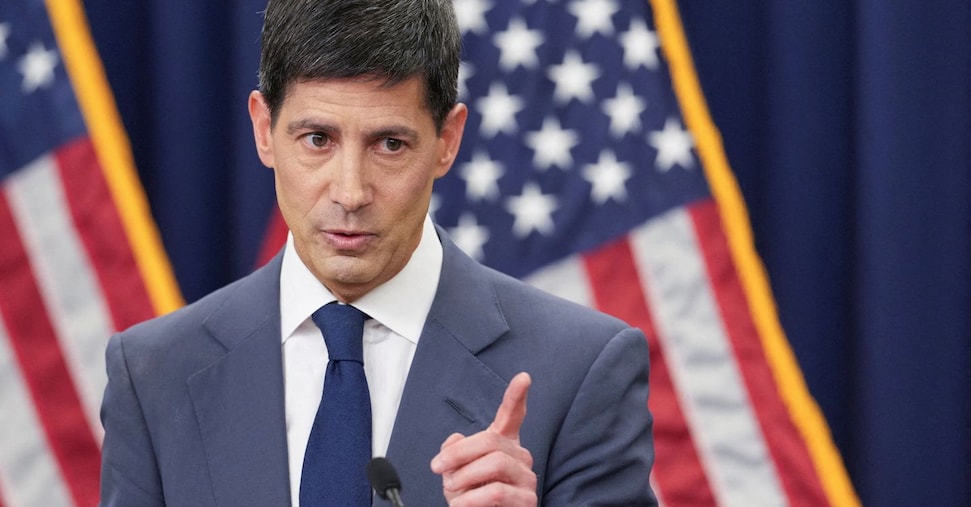 Warsh al debutto: tassi fermi e cinque task force per la Fed