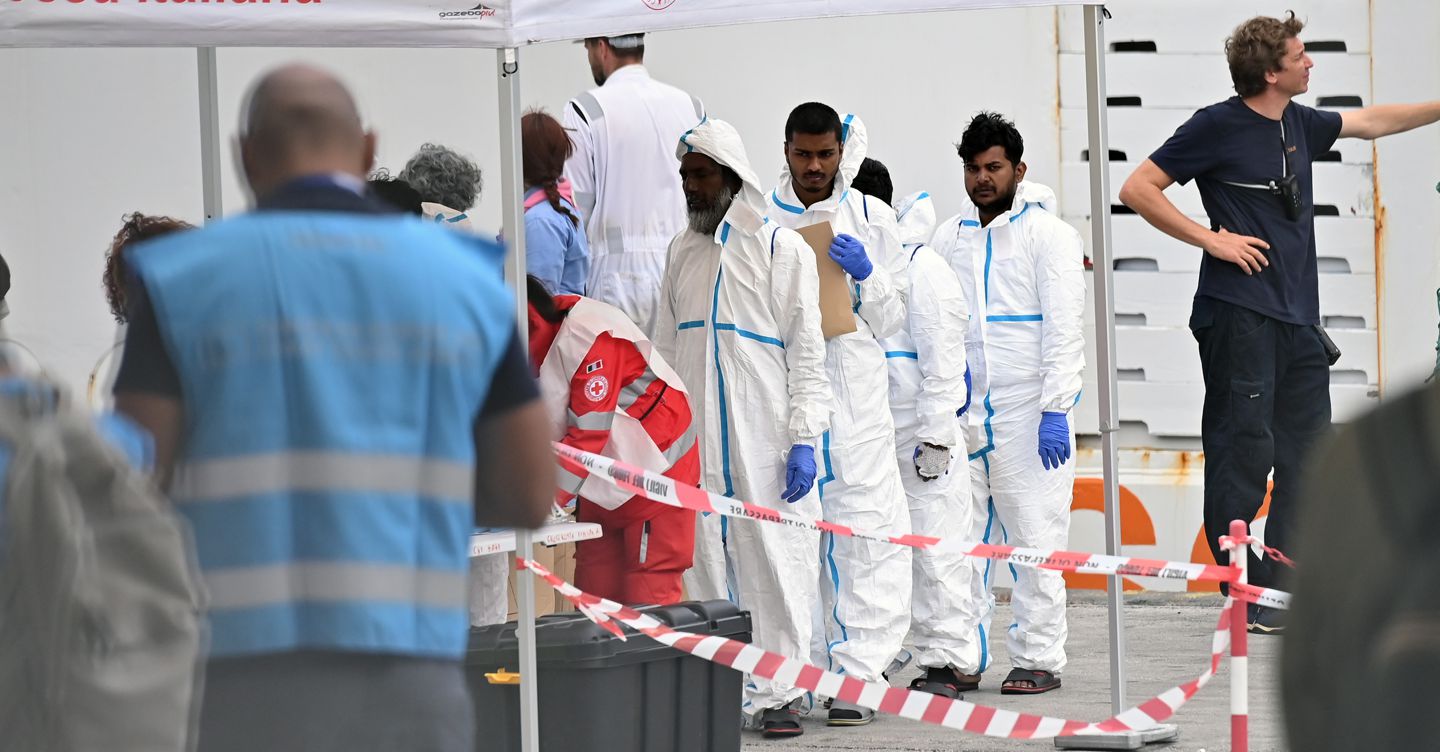 Migranti, i vescovi europei: profonda preoccupazione per la stretta sui rimpatri