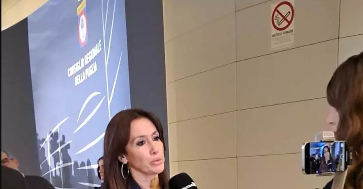 Puglia, l’assessora Starace indagata per concussione si dimette