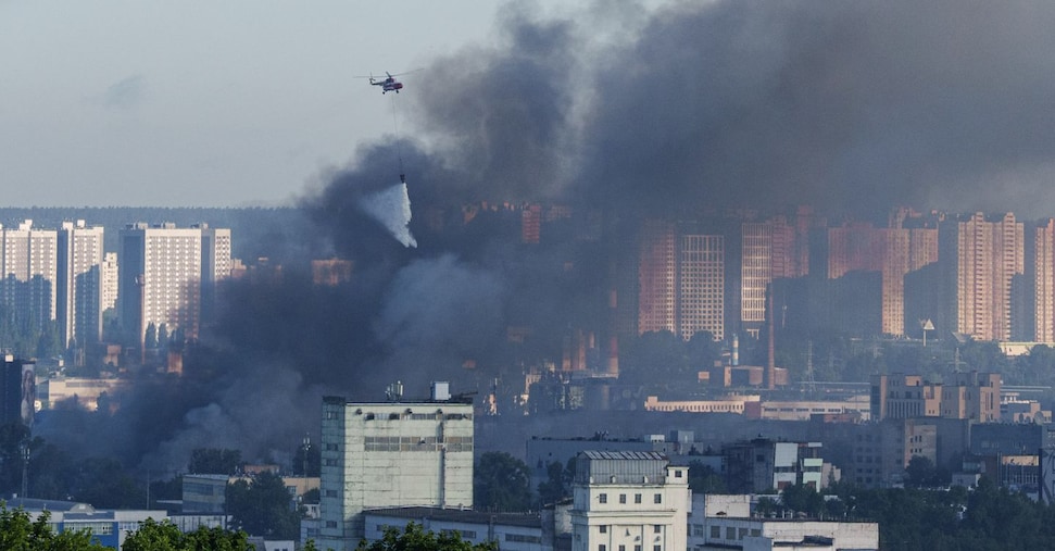 Ucraina, Mosca lancia missili balistici e droni contro Kiev