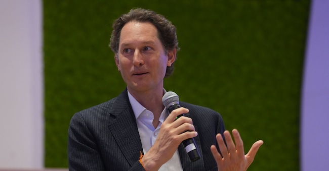 JOHN ELKANN  IMAGOECONOMICA