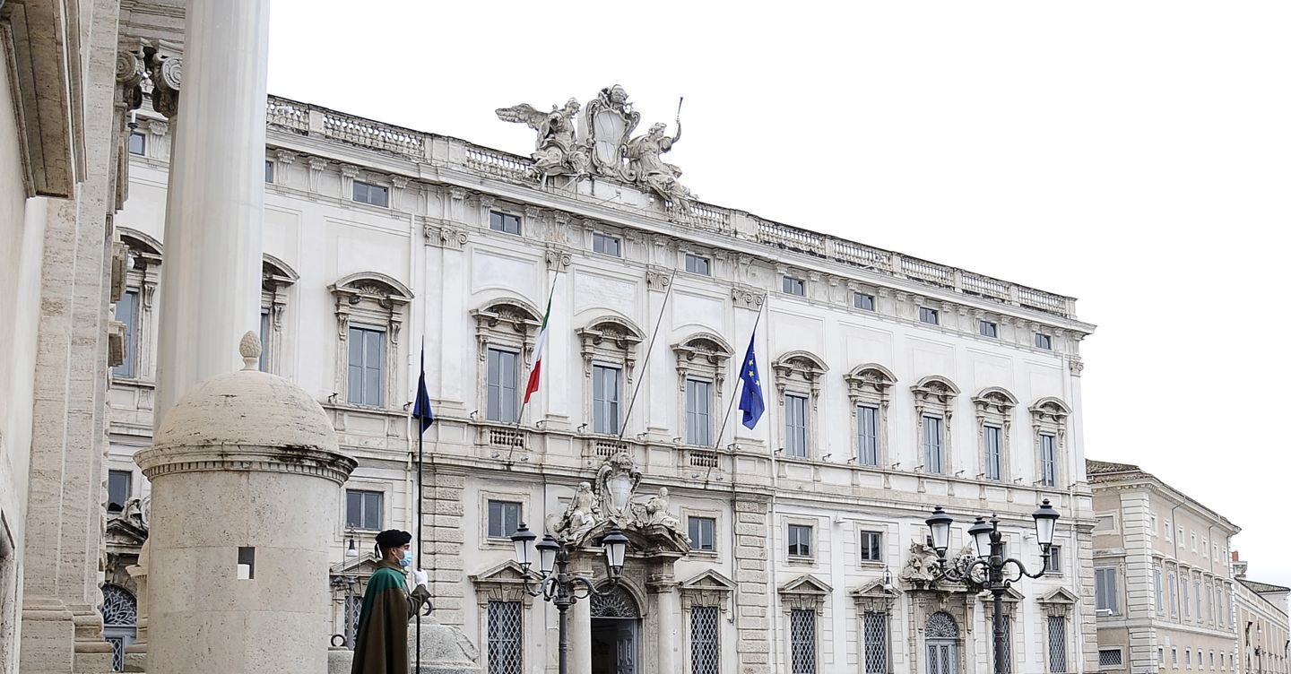 Fine vita alla Consulta sul “sostegno vitale”, 11 malati per la prima volta in udienza