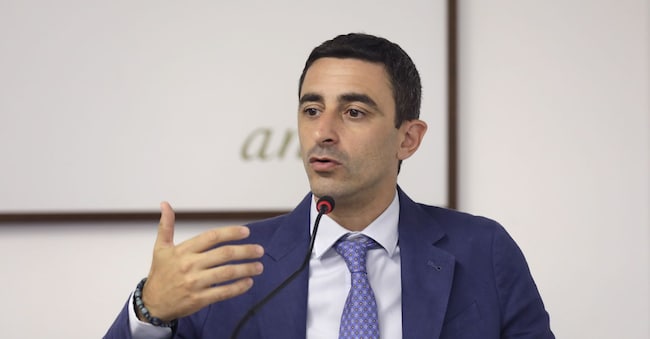 GIUSEPPE TANGO  IMAGOECONOMICA