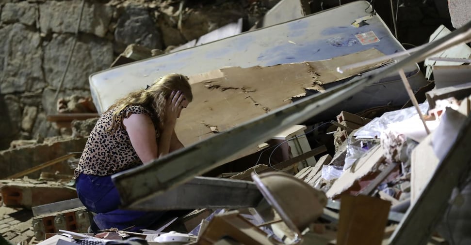 Terremoto in Venezuela: palazzi crollati, 32 morti e 700 feriti