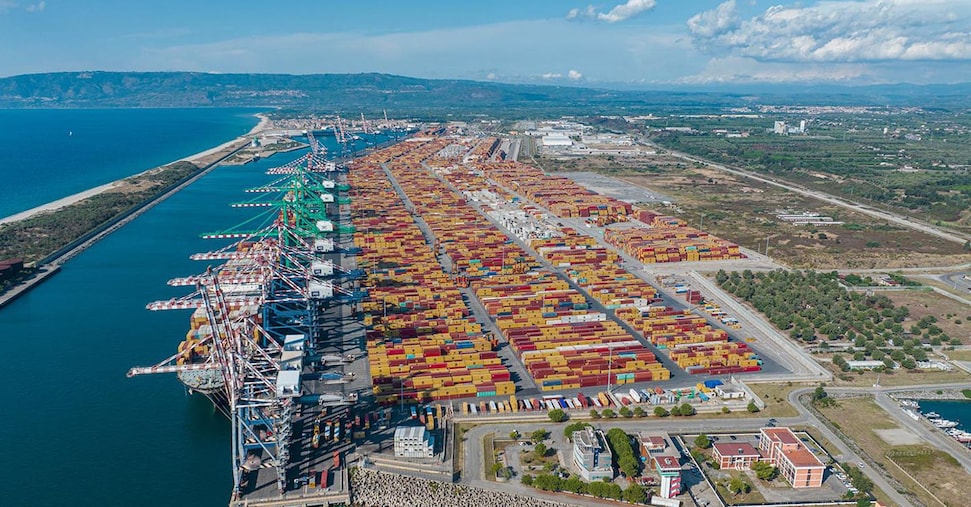 Porto di Gioia Tauro, piano da cento milioni per l’elettrificazione