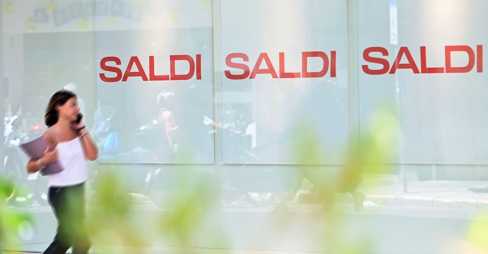 Giro d’affari da 3,2 miliardi per i saldi estivi
