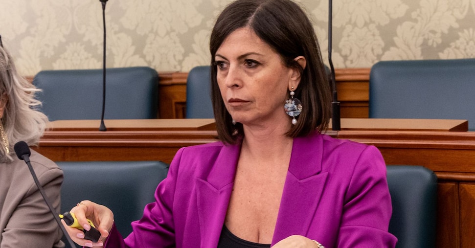 Vigilanza Rai, dimissioni in massa per i consiglieri di opposizione Vigilanza Rai, dimissioni in massa per i consiglieri di opposizione