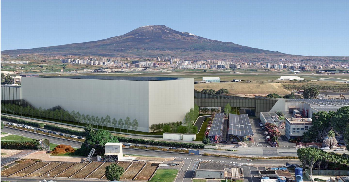 Immagine associata alla notizia: Sibeg Coca-Cola investe 51 milioni a Catania per il magazzino intelligente