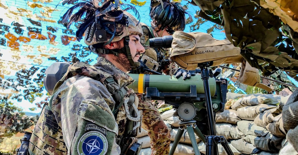 In Bulgaria alleati Nato e americani insieme gomito a gomito nella maxi esercitazione a comando italiano In Bulgaria alleati Nato e americani insieme gomito a gomito nella maxi esercitazione a comando italiano