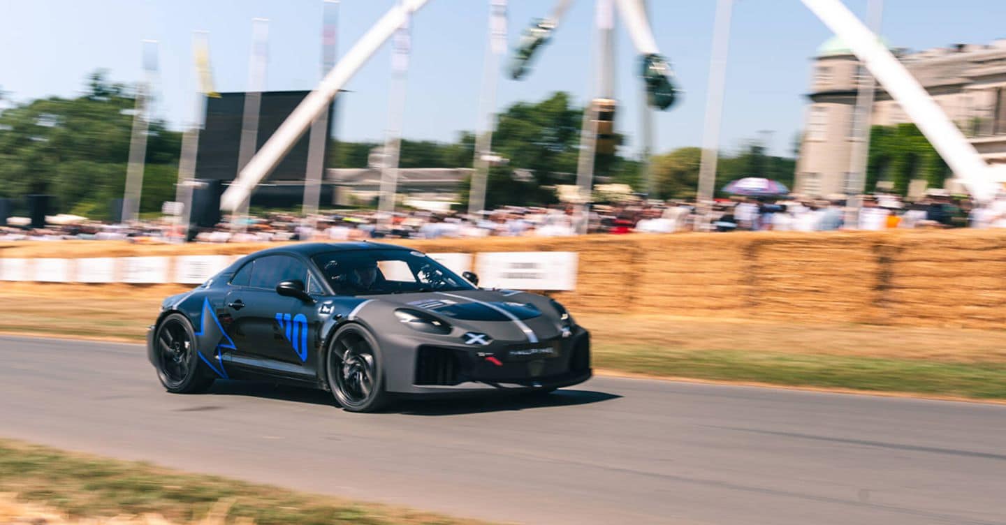 https://i2.res.24o.it/images2010/S24/Documenti/2026/07/09/Immagini/Ritagli/03-Goodwood-2026-U88148544805XJQ-1440x752@IlSole24Ore-Web.jpg