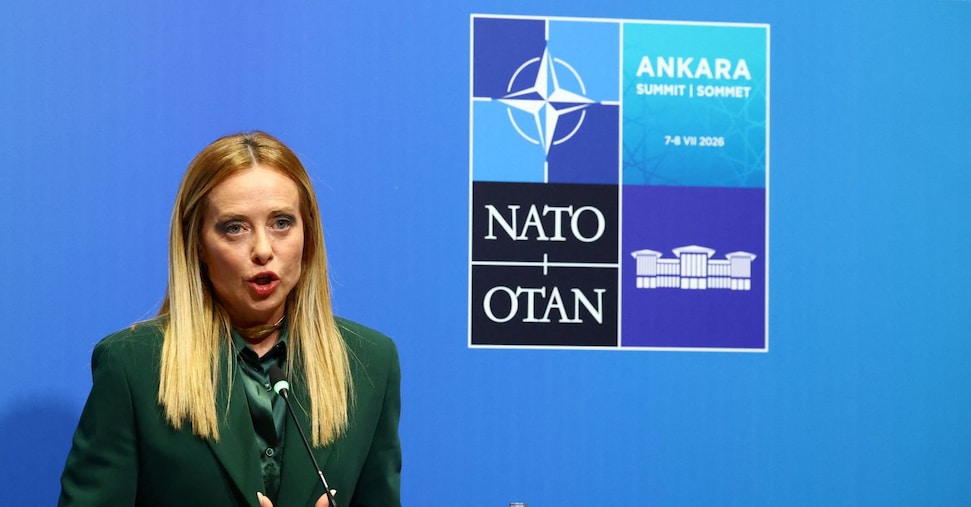 Meloni: pronti a aumentare spese militari, ma con i nostri tempi e modi