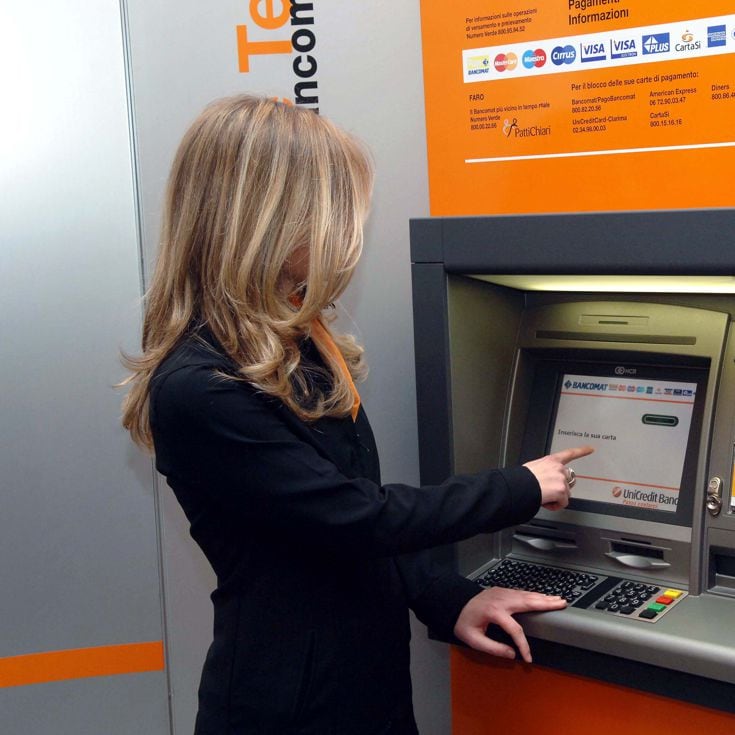 UNICREDIT BANCA BANCOMAT SPORTELLO AUTOMATICO PRELIEVO