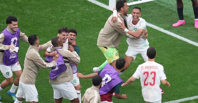 Giocatori del Marocco festeggiano il gol contro il Canada e il passaggio del turno. (AP Photo/Eric Smith) APS