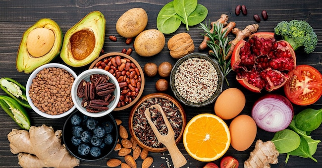  Ingredienti salutari ed equilibrati, ricchi di grassi insaturi e fibre, per il cuore e i vasi sanguigni (Alamy Stock Photo)