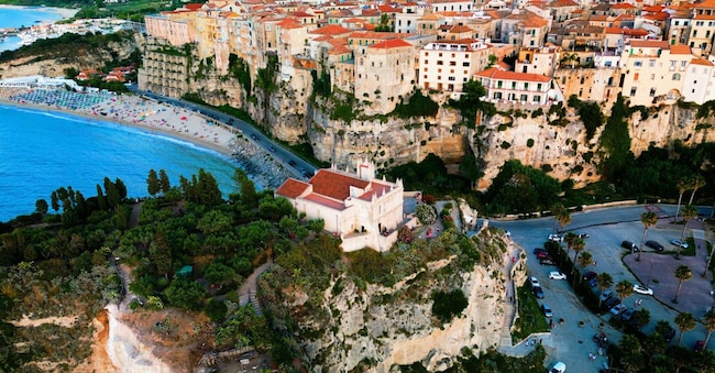 Una foto di Tropea dall’alto