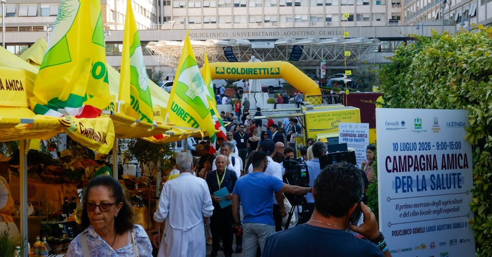 I mercati contadini arrivano in 71 ospedali: la prevenzione parte dalla tavola