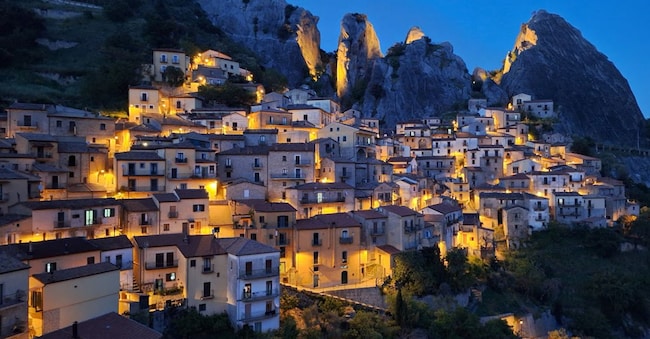 Castelmezzano al crepuscolo
