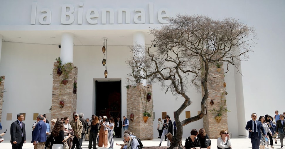 Biennale di Venezia, l’Ue non perdona il padiglione russo: stop a 2 milioni di finanziamenti