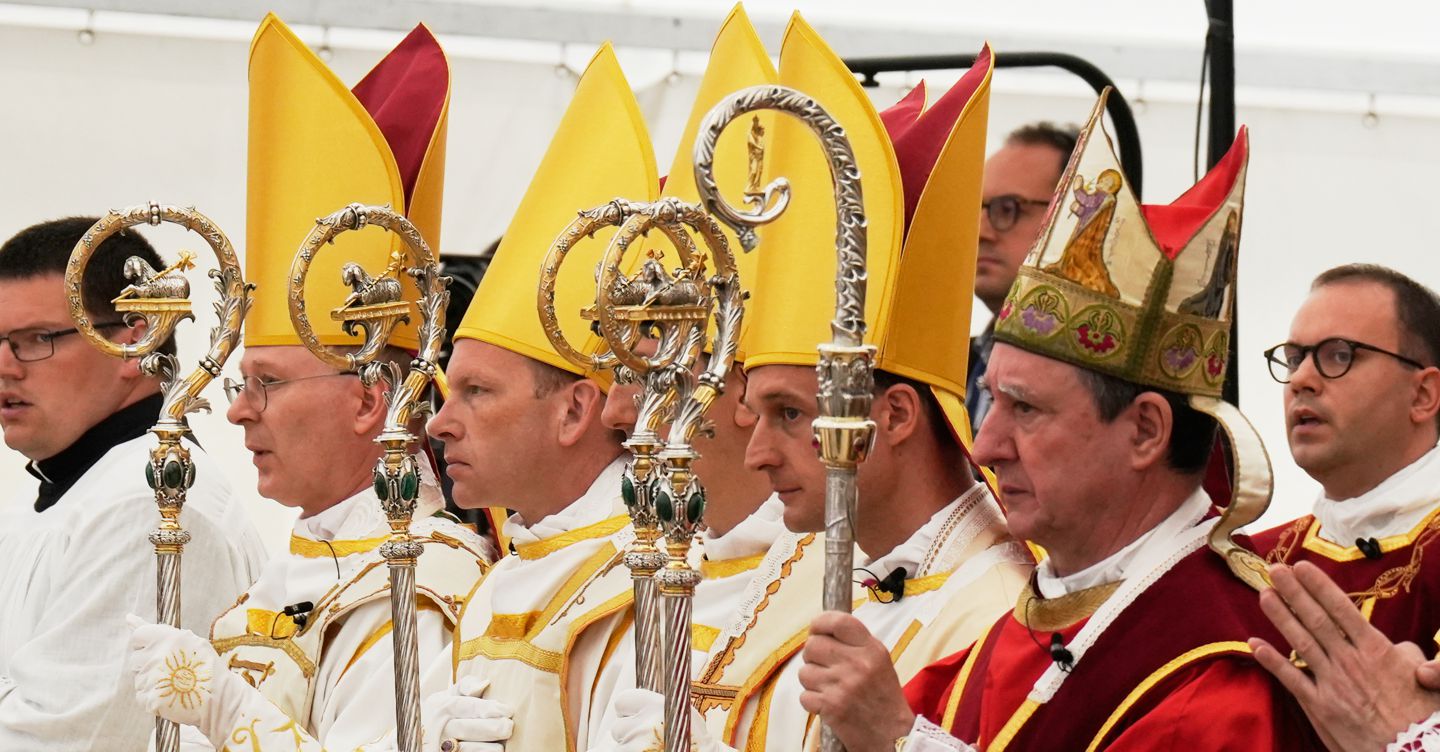 Scomunica del Papa, i lefebvriani fanno ricorso