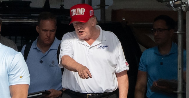 President Donald Trump stands at the North Portico of the White House, Saturday, July 11, 2026, in Washington. (AP Photo/Mark Schiefelbein) 



Associated Press / LaPresse
Only italy and spain APN
