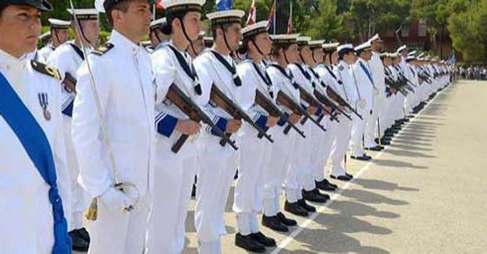all8217asta oltre 16mila mitragliatrici beretta della marina dismesse dagli arsenali ora cercano un acquirente da Ilsole24ore.com all8217asta oltre 16mila mitragliatrici beretta della marina dismesse dagli arsenali ora cercano un acquirente
