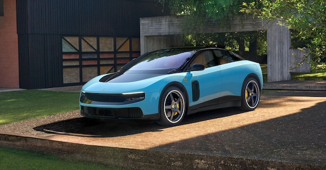 Ferrari Luce, a Roma al debutto per la prima elettrica di Maranello. (Ansa)