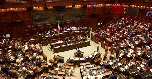 L'Aula della Camera gremita per l'esame della legge elettorale. (Ansa)