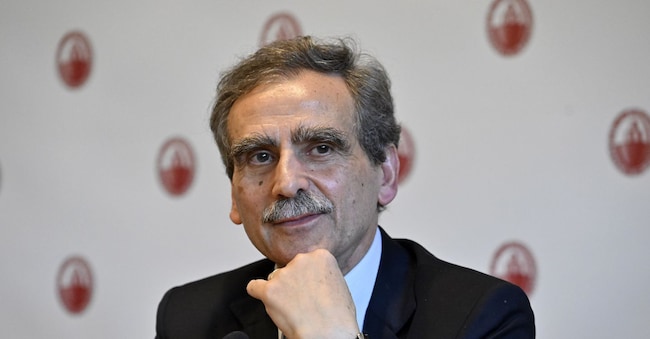 LUIGI LOVAGLIO MPS MPS BOCCIA OFFERTA INTESA, UN PREMIO SOTTO LA MEDIA DI MERCATO, OFFERTA BPM IN VALUTAZIONE - FOTO ARCHIVIO 7146