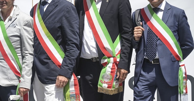  IMAGOECONOMICA