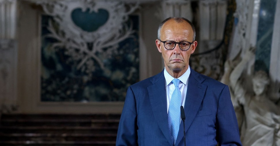 Germania, Merz scarica capogruppo Cdu diventato padre con maternità surrogata