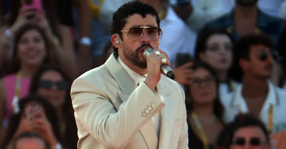 Violenta grandinata su Milano, interrotto il concerto di Bad Bunny. Spettatori evacuati, diversi feriti Violenta grandinata su Milano, interrotto il concerto di Bad Bunny. Spettatori evacuati, diversi feriti
