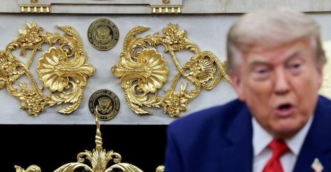 Decorations at the Oval Office, during meeting of U.S. President Donald Trump with Lebanese President Joseph Aoun at the White House in Washington, D.C., U.S., July 21, 2026. REUTERS/Evelyn Hockstein REUTERS