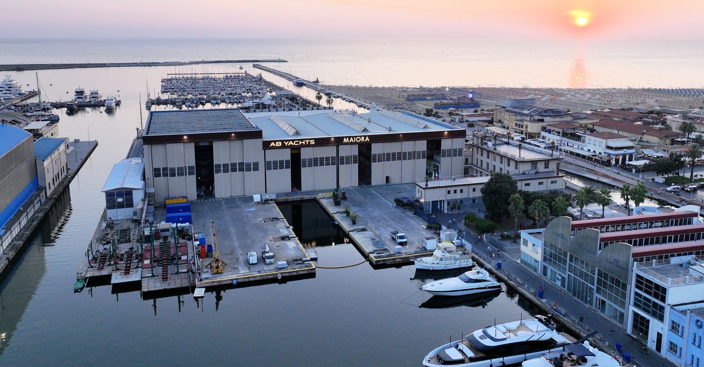 Next yacht accelera sui superyacht in metallo, acquisito il 100% di Siman
