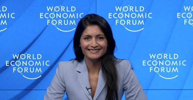 Saadia Zahidi, direttrice generale del World Economic Forum diventa direttrice generale della IATA