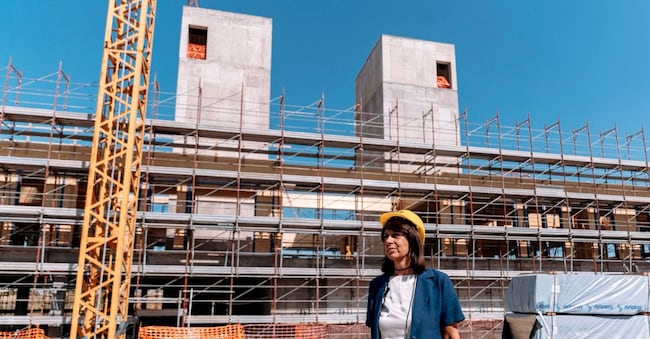 La vicepresidente della Regione Lazio, Roberta Angelilli, nella sua visita ai cantieri della sede del Rome Technopole