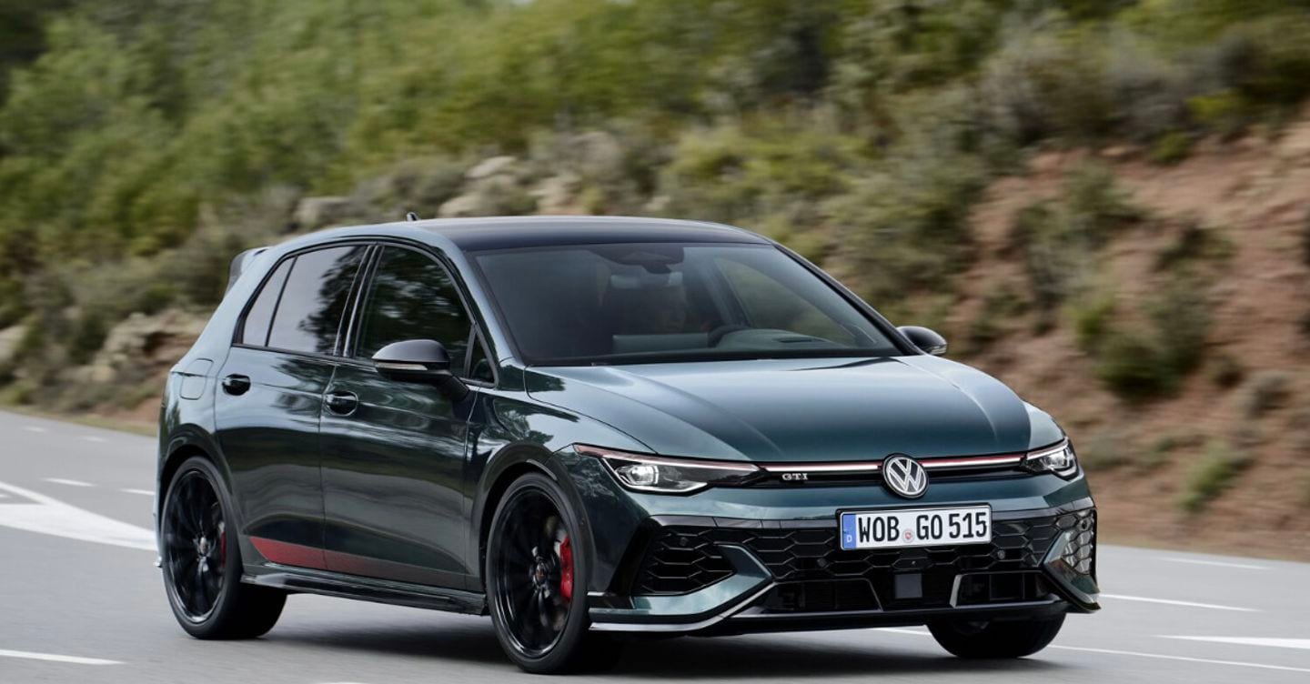 Volkswagen Golf GTI Edition 50, come va e quanto costa il modello celebrativo Volkswagen Golf GTI Edition 50, come va e quanto costa il modello celebrativo