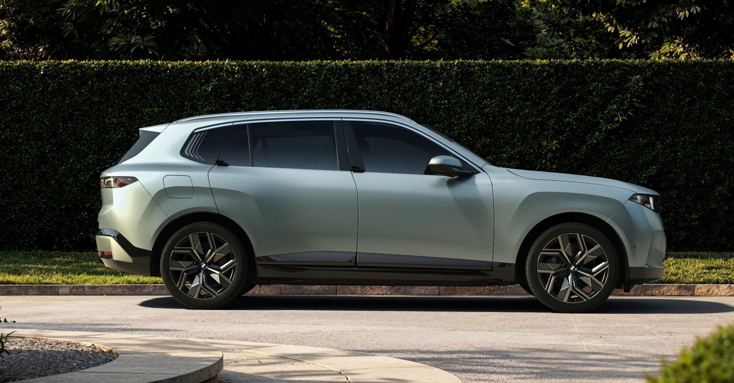 Bmw rilancia sul mercato cinese con le versioni a passo lungo di X5 e iX5