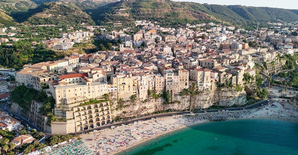 Turismo, l’ascensore di Tropea diventa «urgente»: stanziati 2,5 milioni Turismo, l’ascensore di Tropea diventa «urgente»: stanziati 2,5 milioni