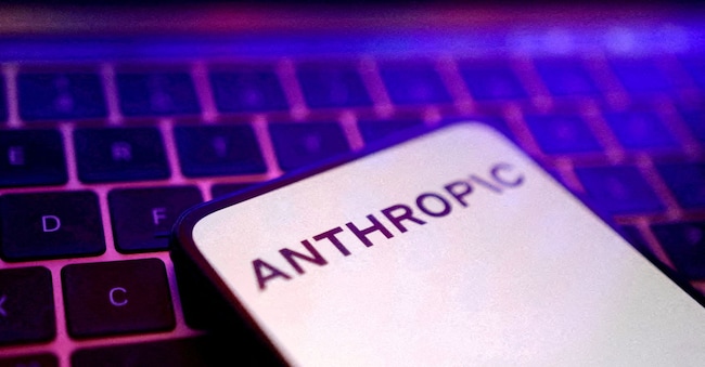 FILE PHOTO: FILE PHOTO: Anthropic logo is seen in this illustration taken May 20, 2024. REUTERS/Dado Ruvic/Illustration/File Photo/File Photo REUTERS